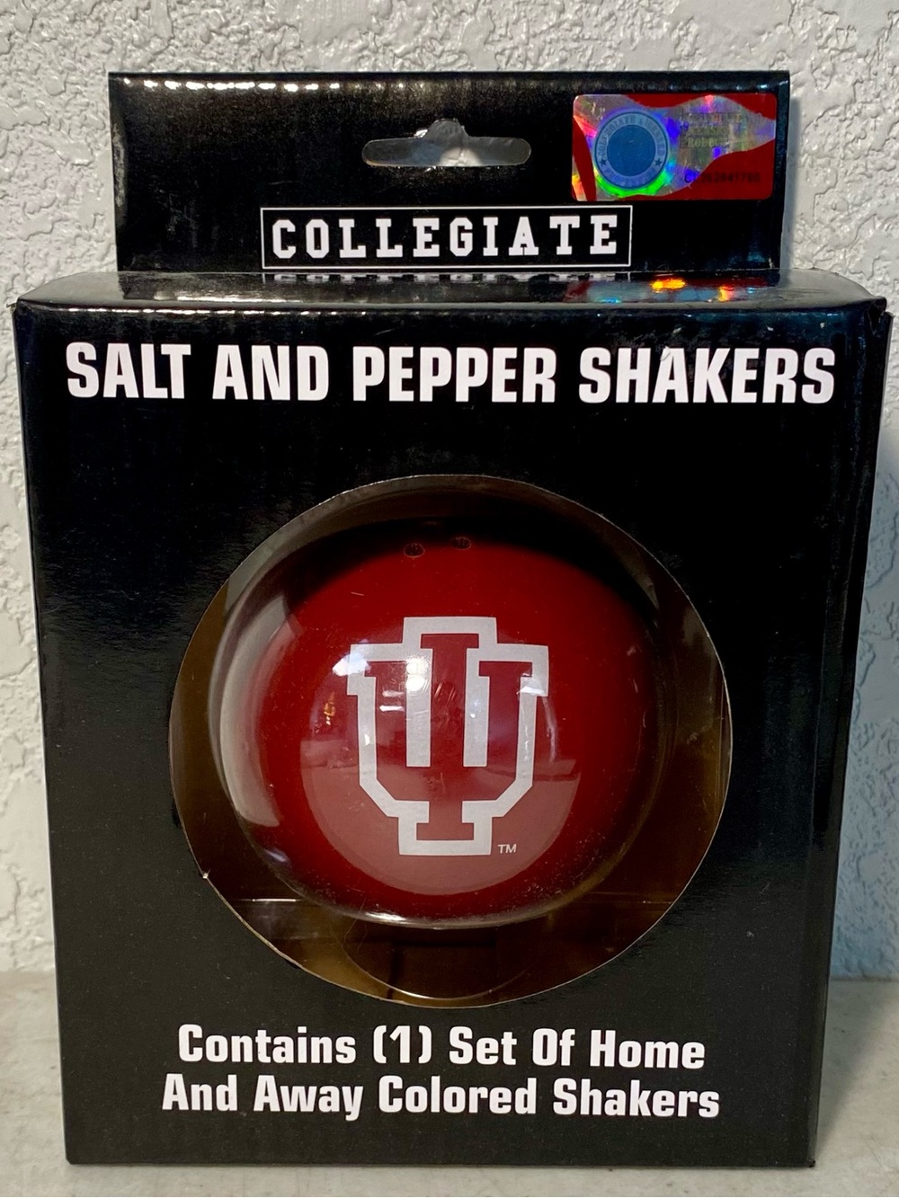 Indiana Hoosiers Salt & Pepper Shakers Cream & Crimson Indiana University IU NEW